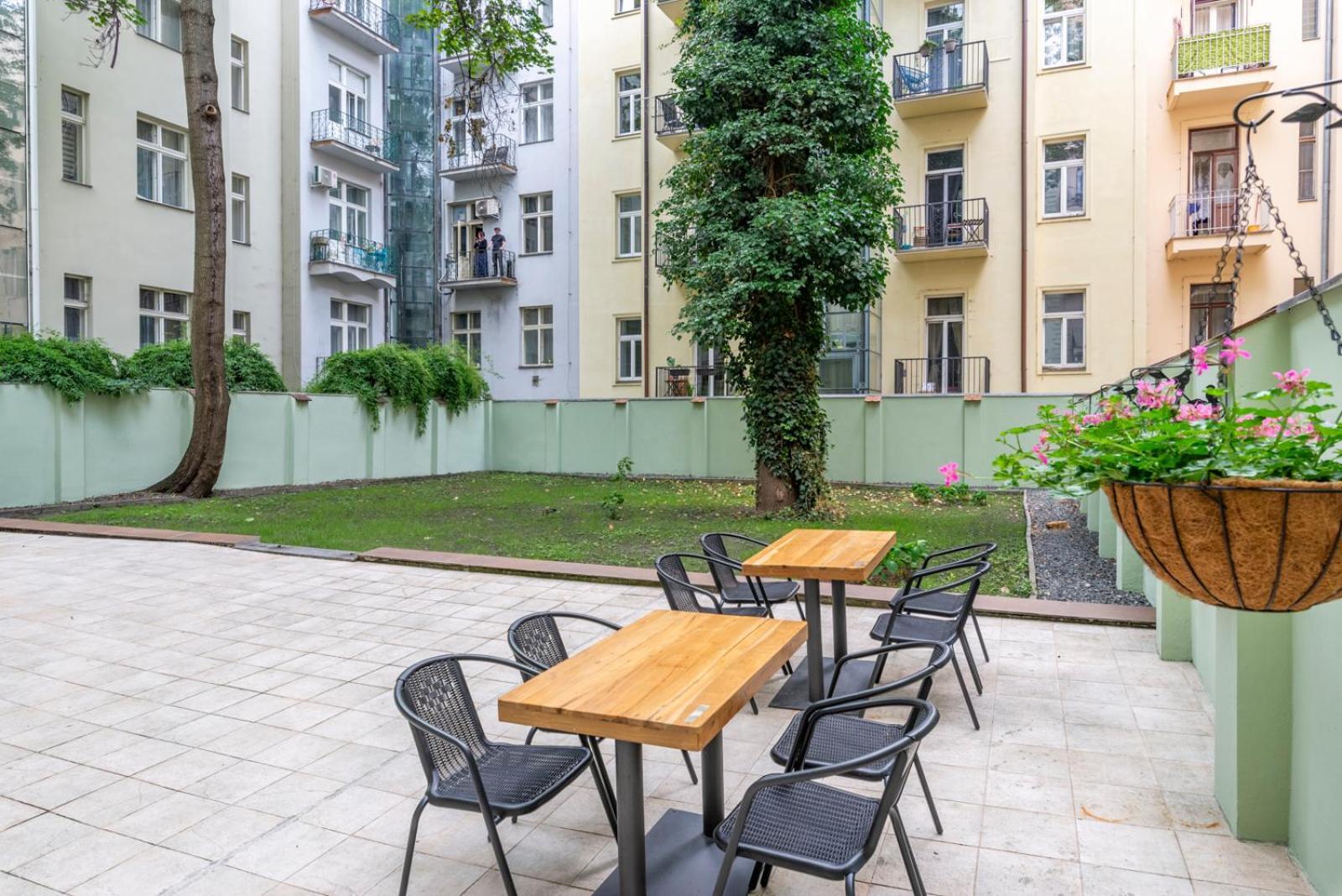 Janackovo - Riverside Residence Prag Exteriör bild